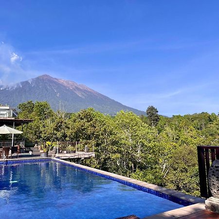 Puri Karang Besakih Hotel Menanga Bagian luar foto