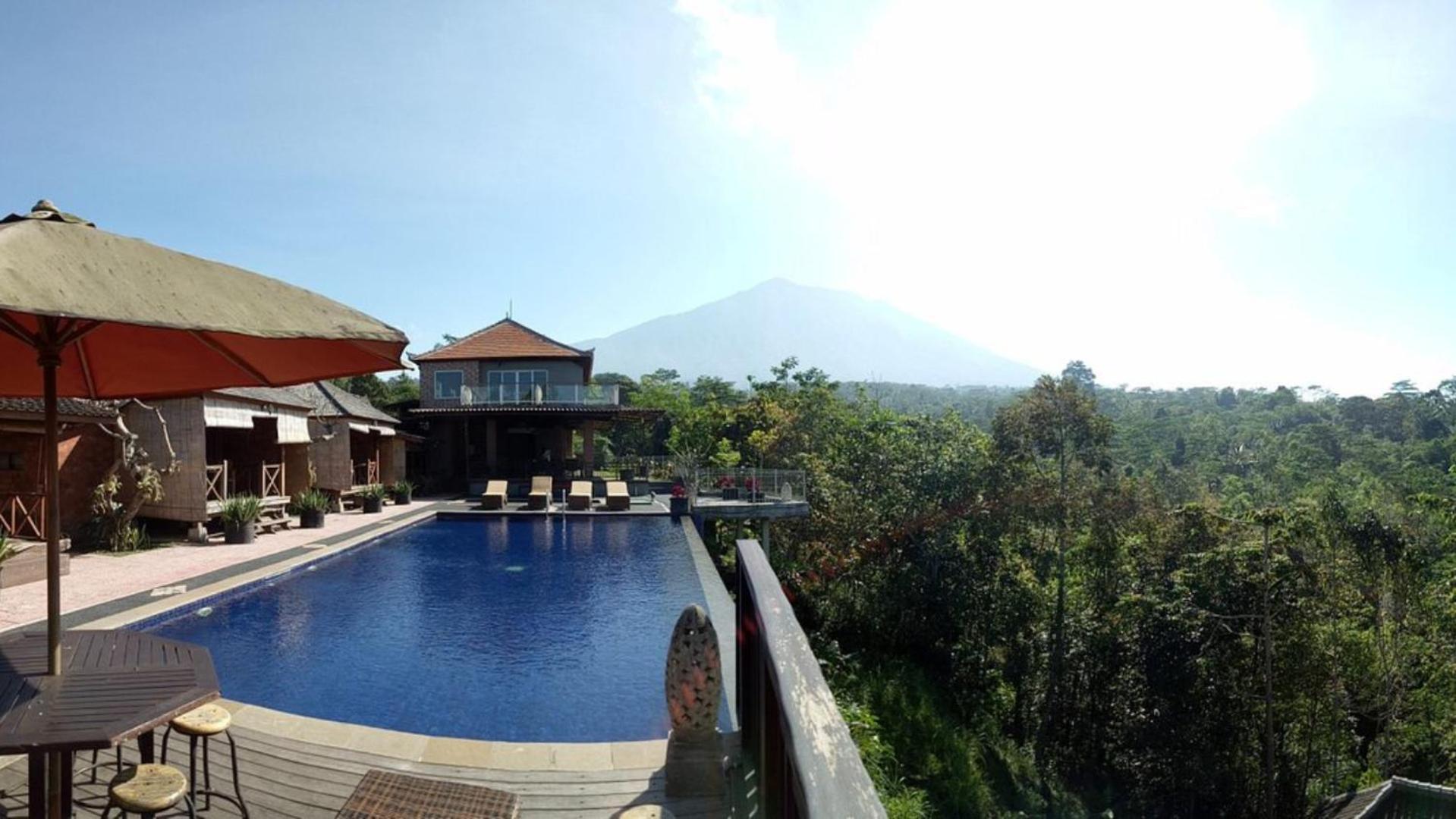 Puri Karang Besakih Hotel Menanga Bagian luar foto