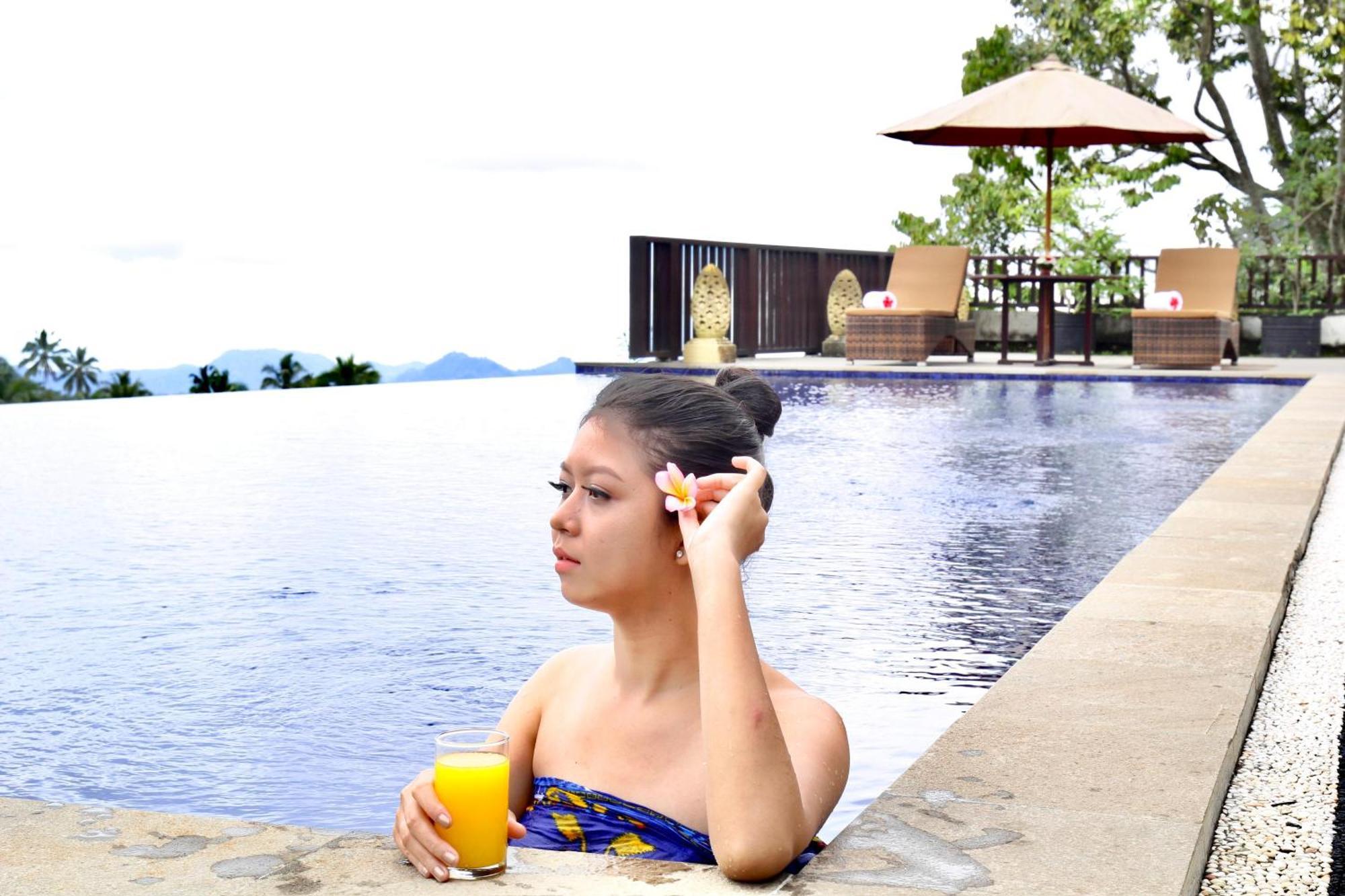Puri Karang Besakih Hotel Menanga Bagian luar foto